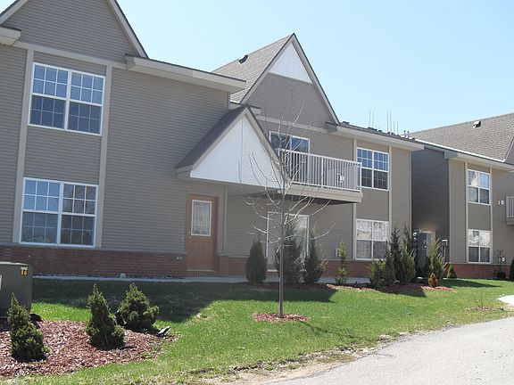 2nd image of 230 Park Ln #H