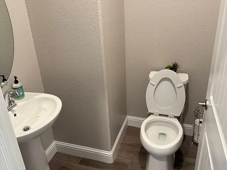 Unit Photo