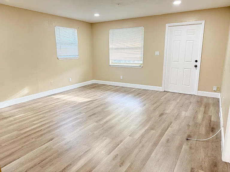 2770 NW 14th Ct #2 — Photo 3