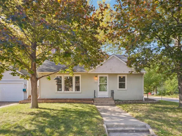 117 Linden St N, Northfield, MN 55057