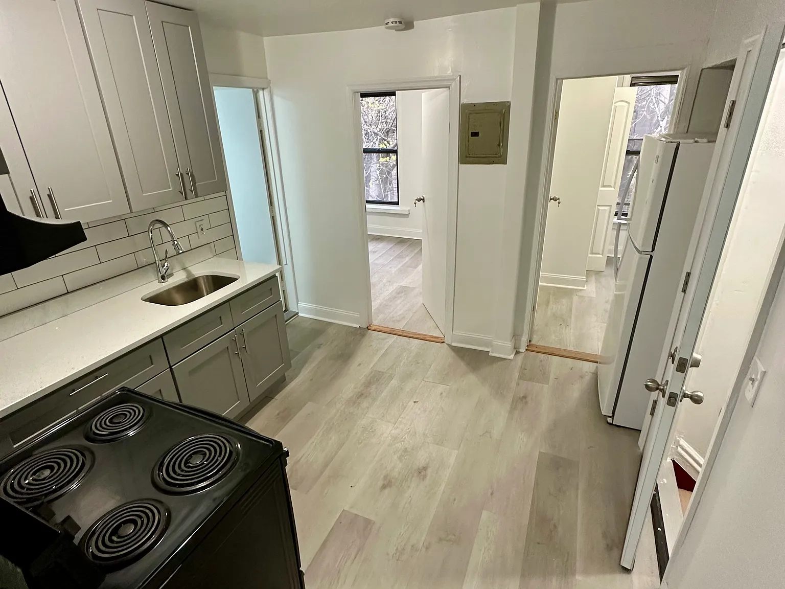549A Monroe Street — Photo 3