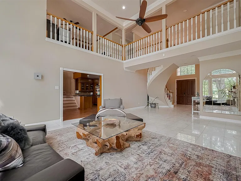 1123 Horseshoe Dr — Photo 10