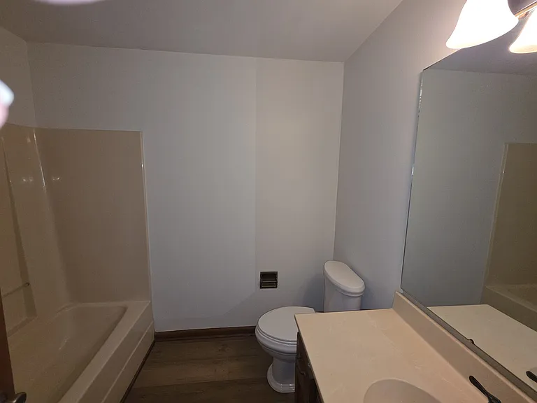119 Pioneer Dr — Photo 8