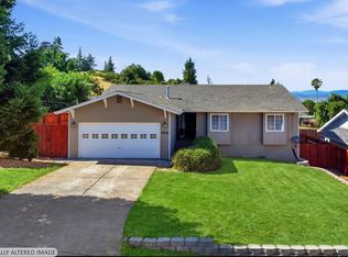 10370 Fairway Drive, Kelseyville, CA 95451