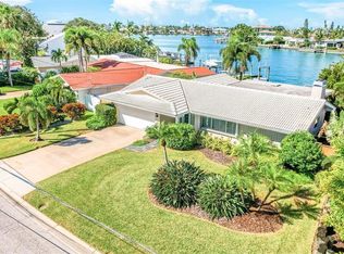 513 Harbor Dr N, Indian Rocks Beach, FL 33785
