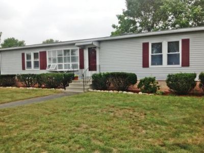 13 King Arthurs Ct, Attleboro, MA, 02703