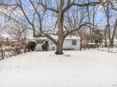 5903 N Silvery Ln, Dearborn Heights, MI, 48127