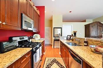 4th image of 500 W Superior St Unit 601