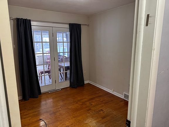 2nd image of 152690 Parrot Ln