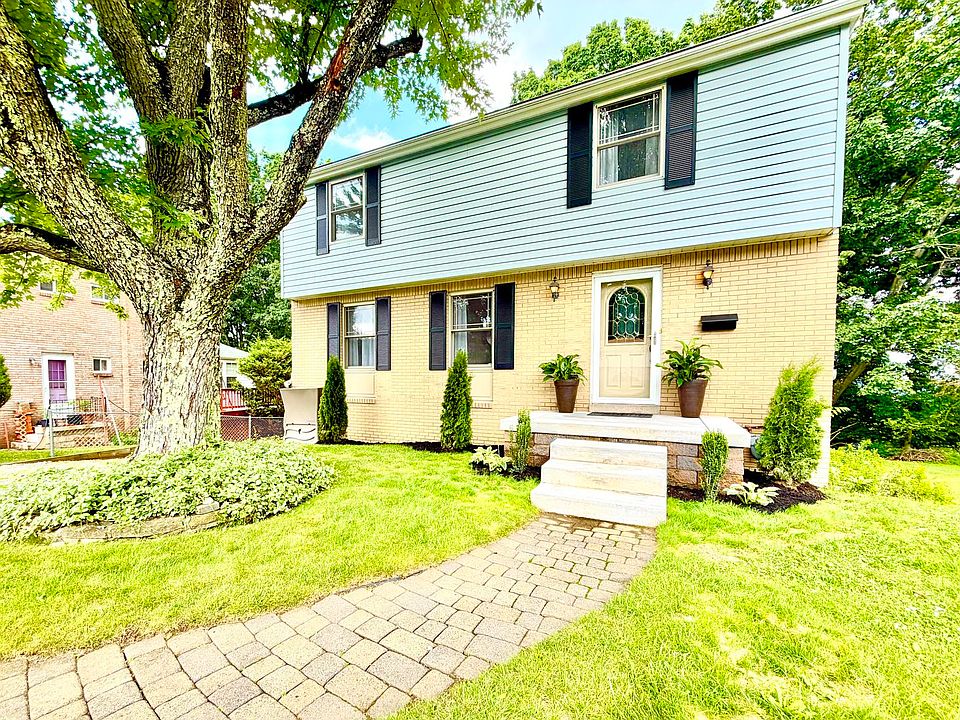 1st image of 4933 Point Circle Dr