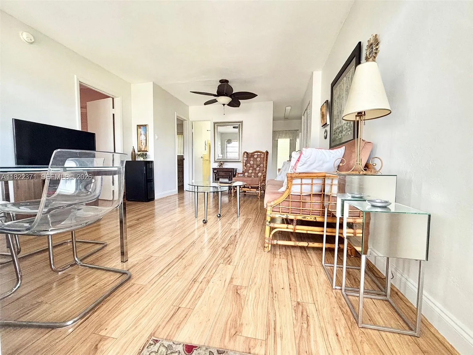 Cliff Lake Villas Co-Op — Photo 3