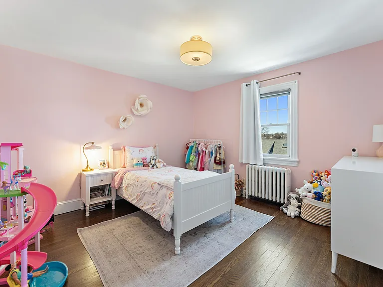 9 Rutgers Pl — Photo 22