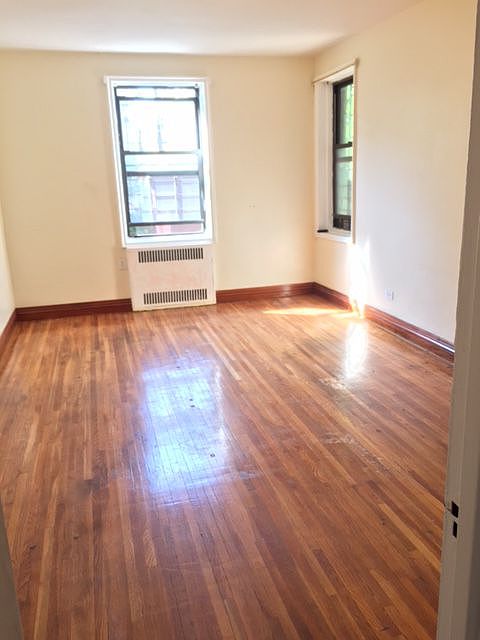 2nd image of 1402 W 4th St APT F5