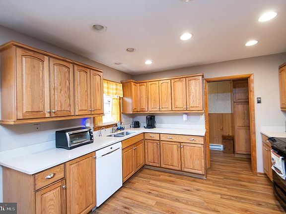 4th image of 6132 Palmers Mill Rd