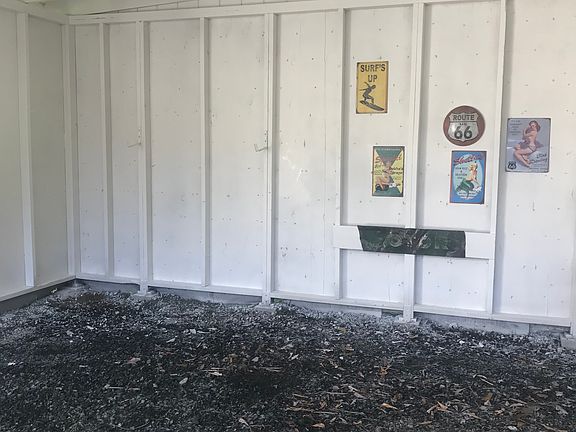 4th image of 5680 Palisades Dr