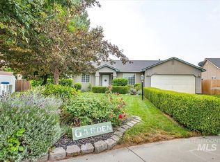 1425 E Desert View Way, Nampa, ID 83686