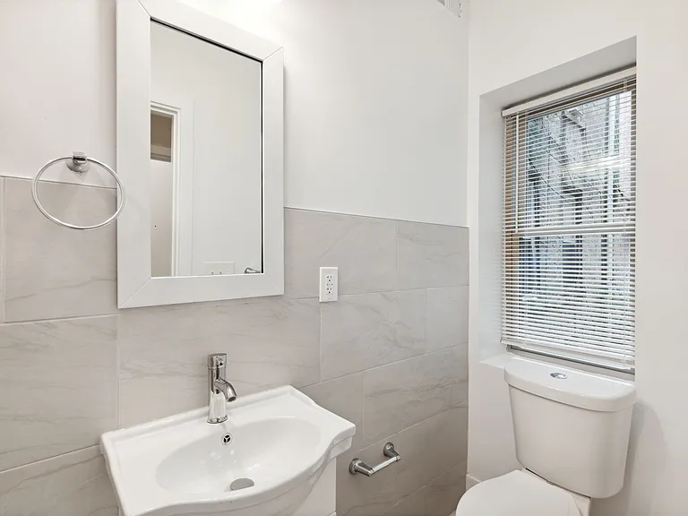 1333 Snyder Ave #1 — Photo 8
