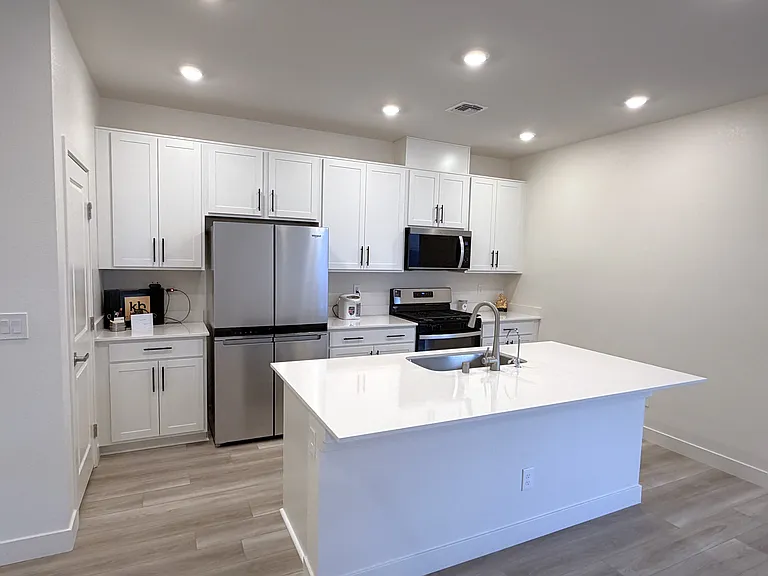 4212 Zilker Park Ave — Photo 5