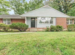 3226 Colonial Ave, Roanoke, VA 24018