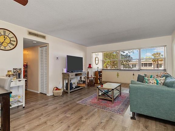 3rd image of 2437 Harbor Blvd APT 204