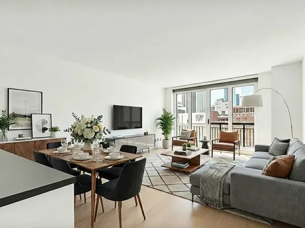 70 West 37th Street image 1 of 29