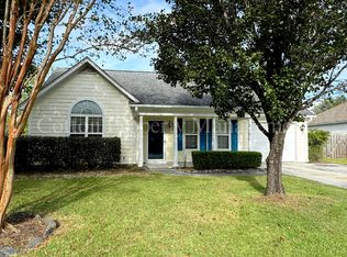 7105 Farrington Farms Dr, Wilmington, NC 28411