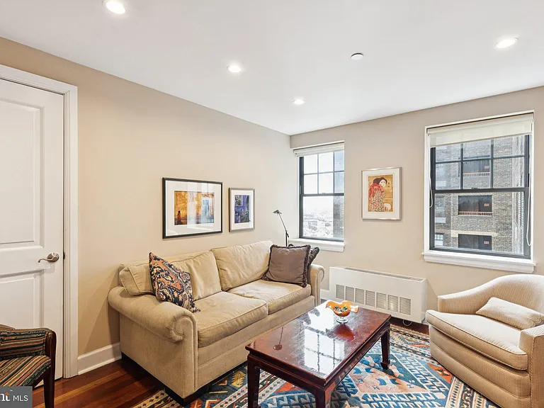 1701 Locust St #15-1704 — Photo 20