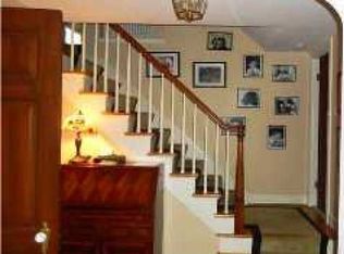 121 Leicester Rd, Buffalo, NY 14217