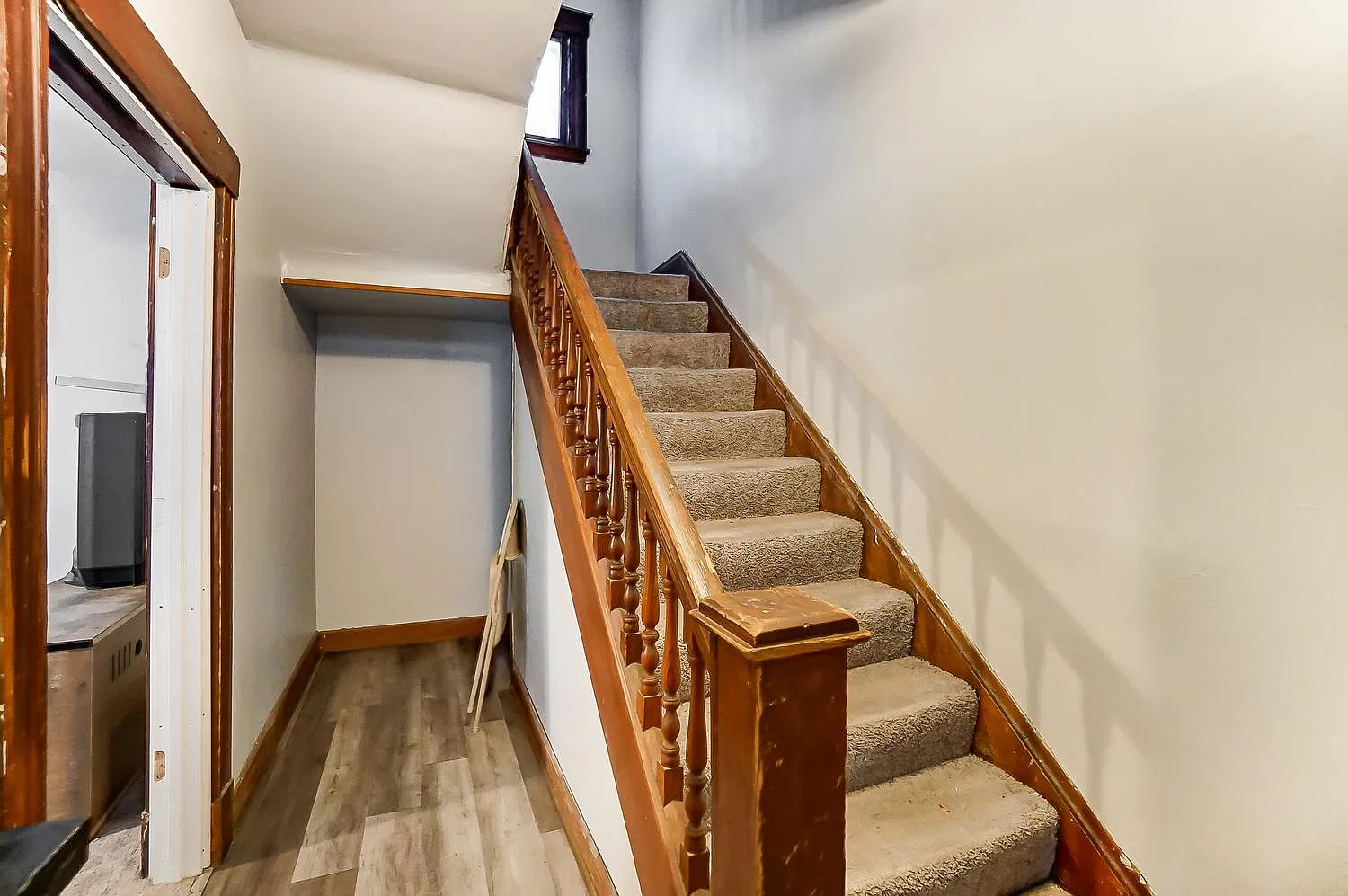 5 bed, 2.5 bath, 1978 sqft, $3,695 — Photo 3
