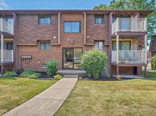 3924 Ridge Lea Rd APT A, Buffalo, NY 14228