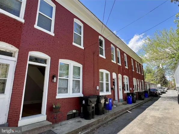 2306 Orange St, Harrisburg, PA 17110