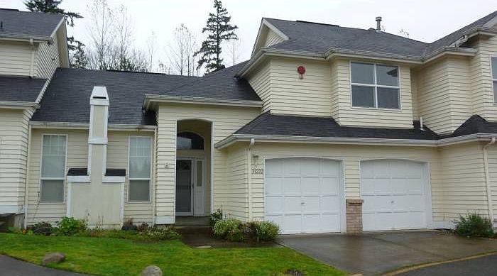 Front view of home