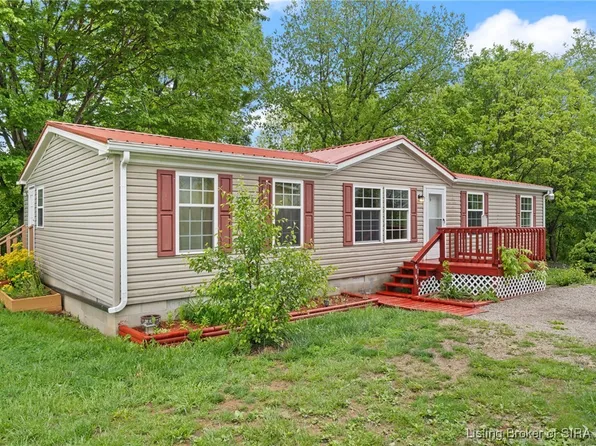 6196 Circle Road NE, New Salisbury, IN 47161