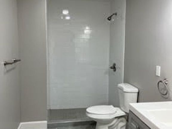 5th image of 29 N Pearl St #Basement