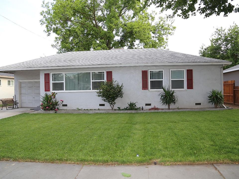 1st image of 104 E Emerson Ave