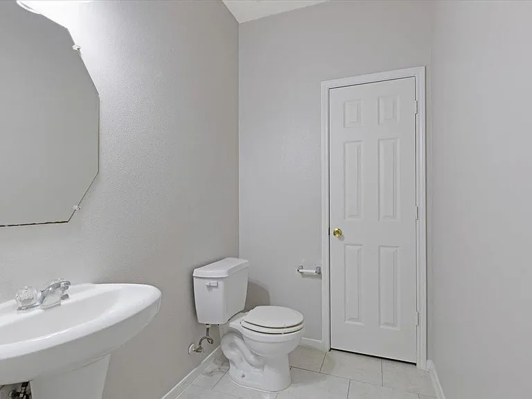 4810 Vintage Grove Ct — Photo 16