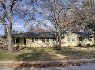 1828 Ems Rd E, Fort Worth, TX 76116