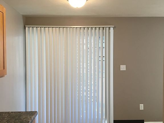 4th image of 160 Van Giesen St #111