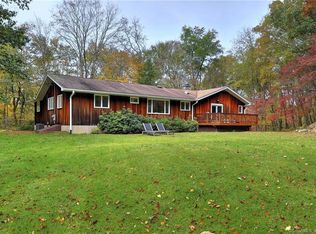 14 Deerfield Dr, Easton, CT 06612