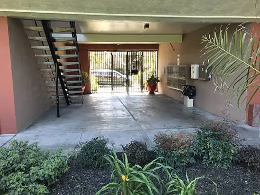 ALAMEDA PARK APARTMENTS — Photo 5