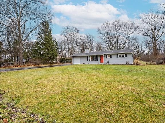 2nd image of 2138 Oxmoor Dr