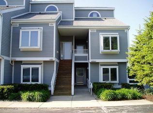 101 Millpoint Dr, Spring Lake, MI 49456