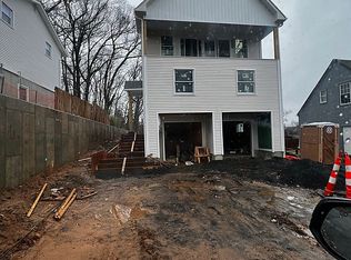 19 Maple Rd, West Haven, CT 06516