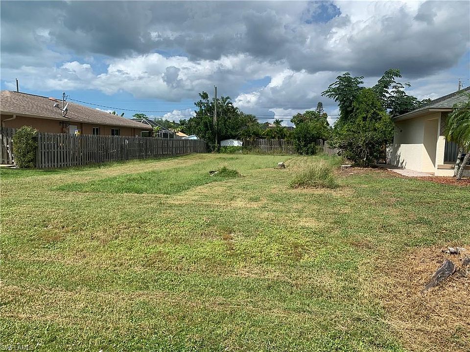 2nd image of 631 98th Ave N