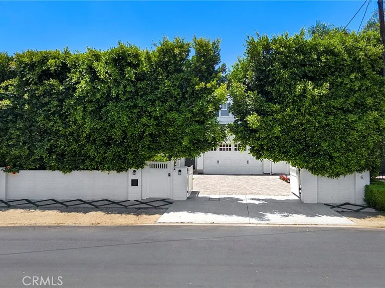 11610 Chiquita St — Photo 28