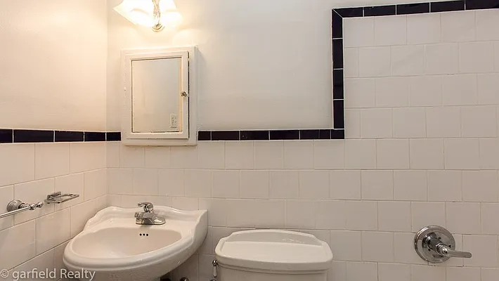 Rented by Garfield Realty  | media 22