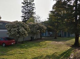 2560 Kenton Ct APT 3, Santa Rosa, CA 95407