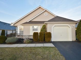 2725 Rockport Ln, Toms River, NJ