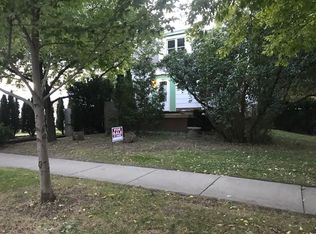 25043 Malvina Ave, Warren, MI 48089