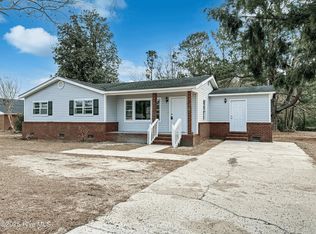 221 Snowfield Rd SE, Leland, NC 28451